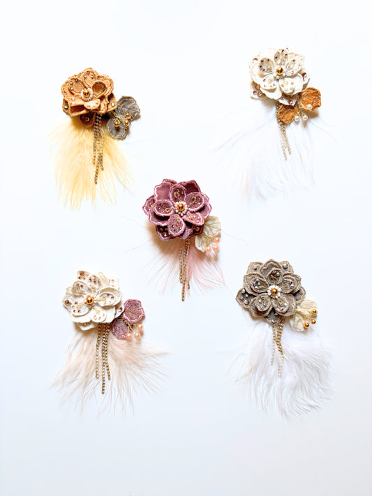 FLOWER BEADED BROOCH
